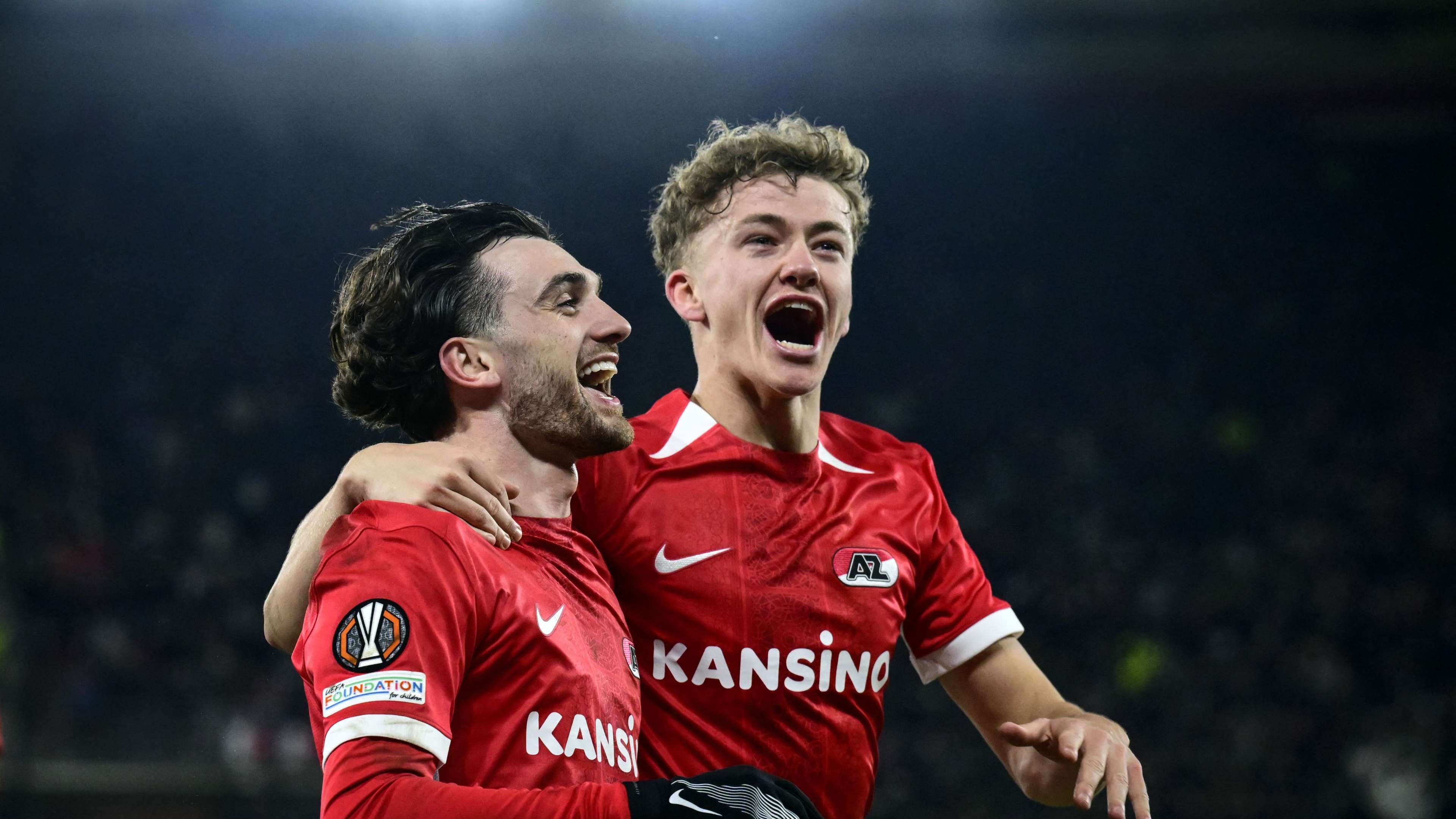 他不仅通过 他不仅通过